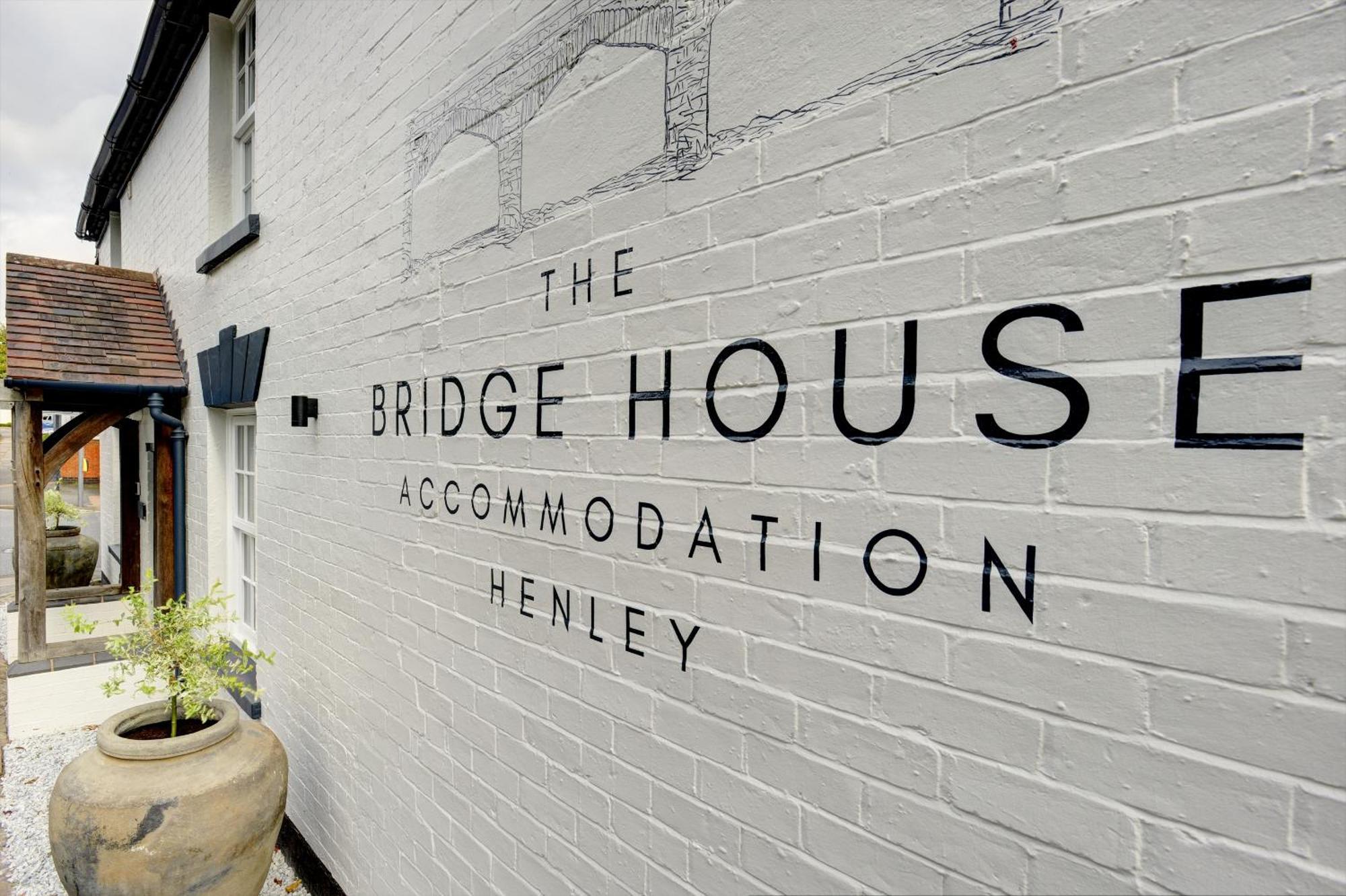 The Bridge House Henley Hotel Екстериор снимка